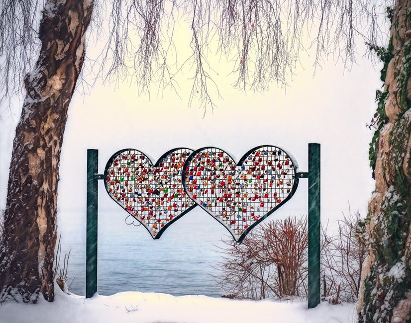 Best Décor for a Winter Wedding. Desktop Image