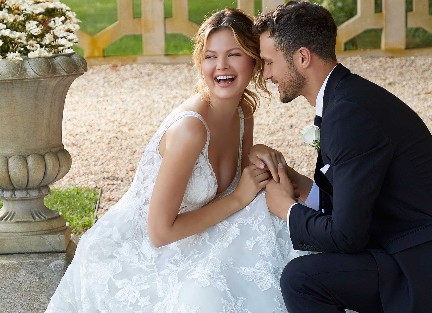 Stunning Gowns for Curvy Brides. Desktop Image